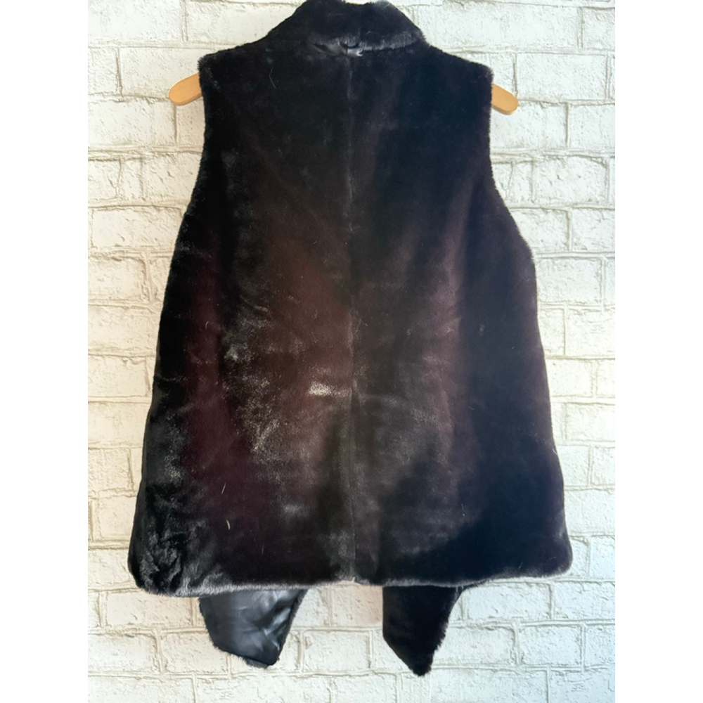 NWT Philosophy Faux Fur Open Front Vest Black Size Small - Picture 2 of 5